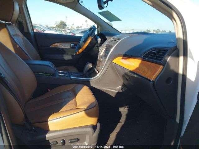 2LMDJ6JK8EBL03065 Lincoln MKX