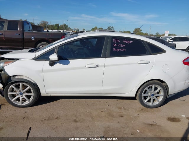 Ford FIESTA SE 2019 3FADP4BJ7KM150008 Image 13