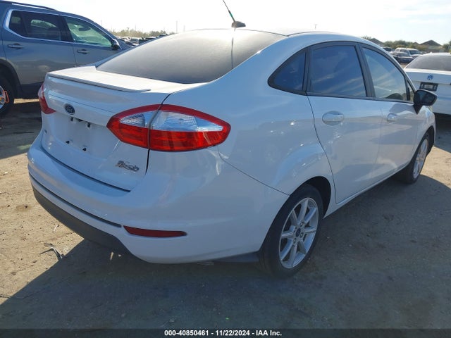Ford FIESTA SE 2019 3FADP4BJ7KM150008 Image 4