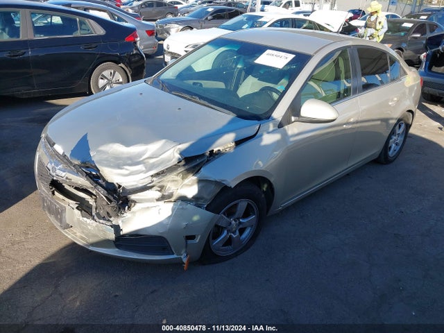Chevrolet Cruze 1lt Auto 2014 1G1PC5SB7E7471183 Image 2