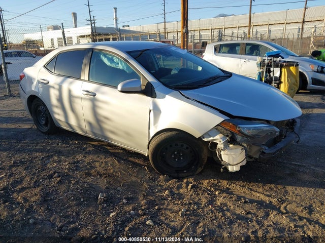 Toyota COROLLA LE 2019 5YFBURHE2KP940035 Image 1