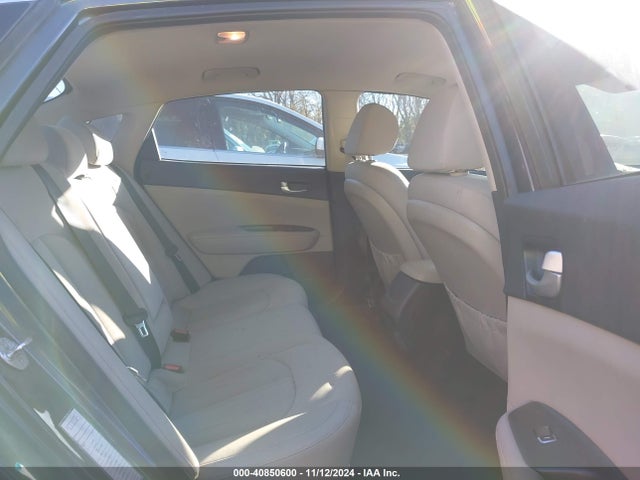 KIA Optima Lx 2016 5XXGT4L30GG002763 Image 8