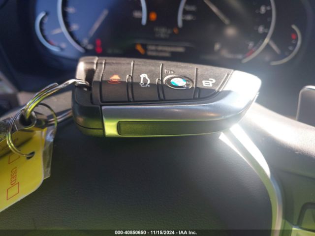 5UXTR7C54KLF30400 BMW X3 Sdrive30i