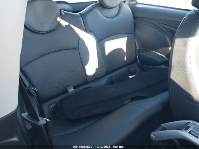 2008 MINI COOPER WMWMF335X8TU68592 Photo 7