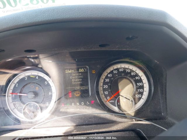 1C6RR6GG9HS707916 RAM 1500 Slt  4x2 6'4 Box