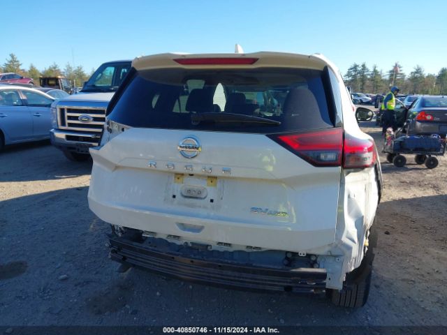 JN8AT3BB0MW204770 Nissan Rogue Sv Intelligent Awd