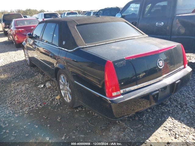 2008 CADILLAC DTS 1G6KD57968U171468 Photo 2