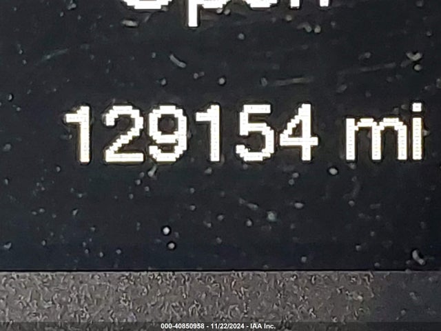 1C3CCCAB1GN110692 Chrysler 200 Limited