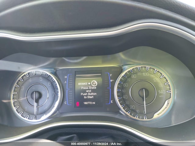 Chrysler 200 Limited 2016 1C3CCCAB6GN128802 Image 7