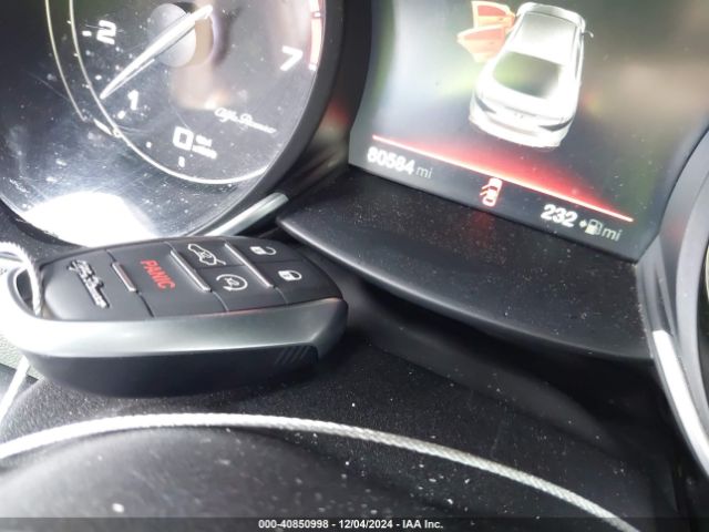 ZARFAEEN3H7558796 Alfa Romeo Giulia Ti Awd