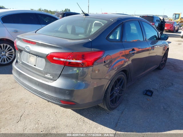 Ford FOCUS SE 2016 1FADP3F20GL326418 Image 4