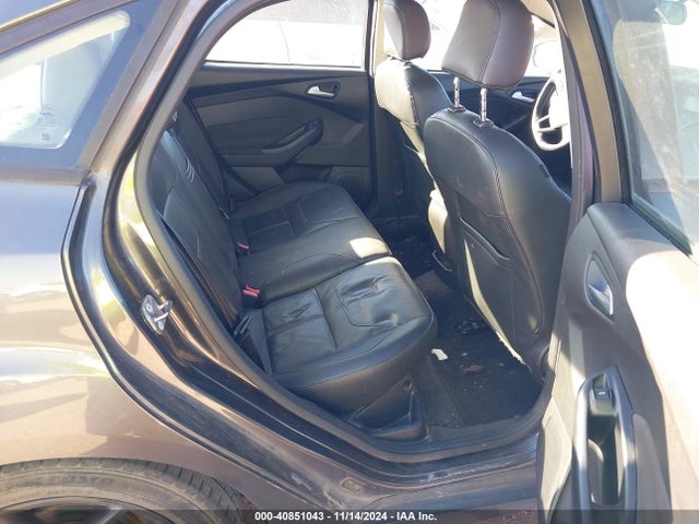 Ford FOCUS SE 2016 1FADP3F20GL326418 Image 8