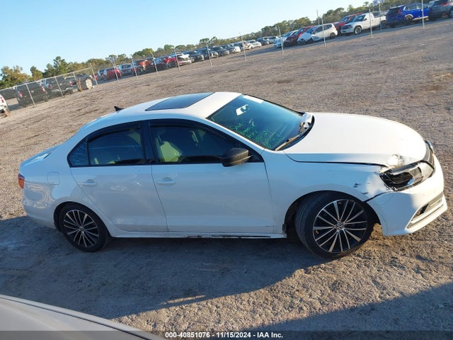 3VWB17AJ4GM285781 Volkswagen Jetta 1.8t Sport