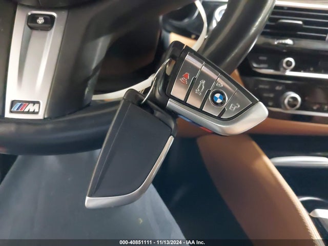 WBAJA7C52JWA71698 BMW 530i Xdrive
