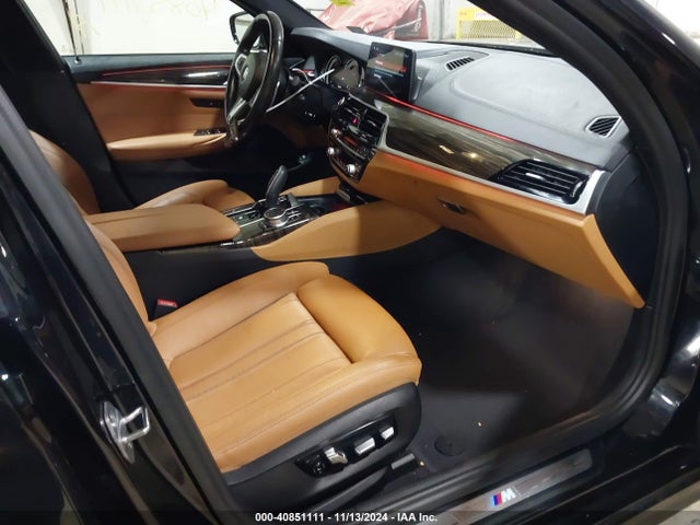WBAJA7C52JWA71698 BMW 530i Xdrive