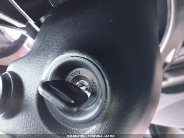 5XYKT3A65EG530969 KIA SORENTO LX