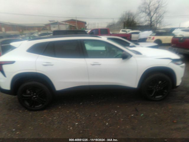 KL77LKE2XRC025542 Chevrolet Trax Fwd Activ