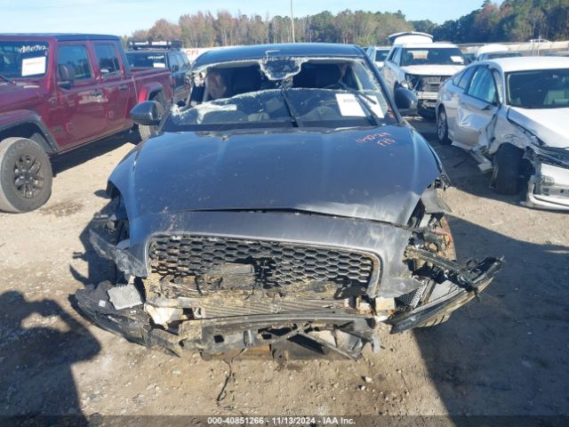 SADFP2FX7K1Z43185 Jaguar E-PACE SE