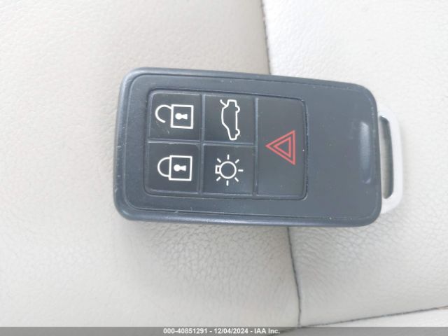 YV1612TK3F2360483 Volvo S60 T5 Premier