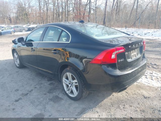 YV1612TK3F2360483 Volvo S60 T5 Premier