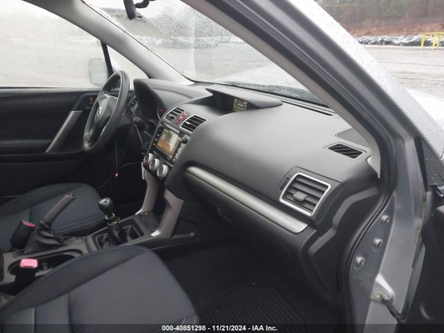 JF2SJADCXGG445333 Subaru Forester 2.5i Premium