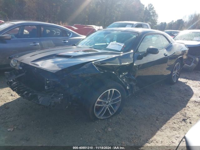2C3CDZGG5KH583810 Dodge Challenger Sxt Awd