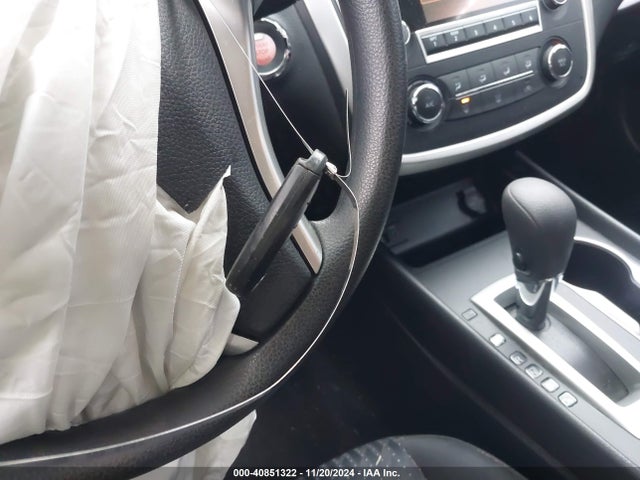 Nissan Altima 2.5 S 2016 1N4AL3AP9GC137090 Image 11