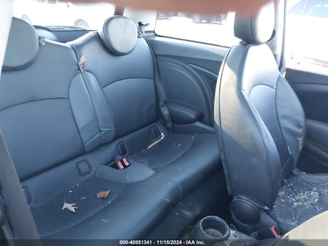2007 MINI COOPER WMWMF33537TU60042 Photo 7