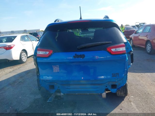 1C4PJLABXHW669575 Jeep Cherokee Altitude Fwd