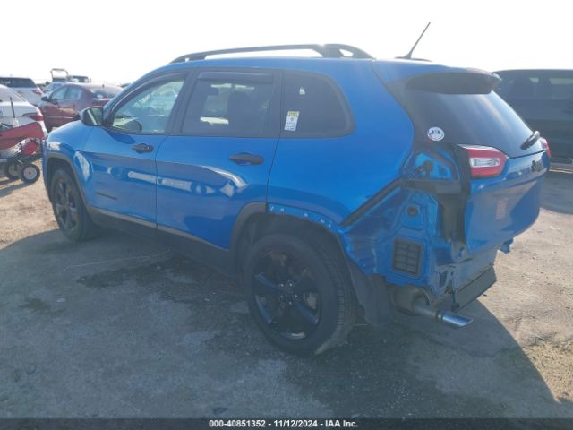 1C4PJLABXHW669575 Jeep Cherokee Altitude Fwd