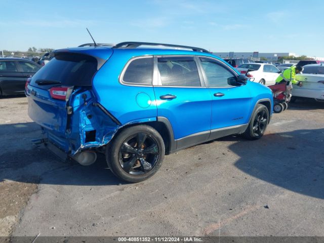 1C4PJLABXHW669575 Jeep Cherokee Altitude Fwd