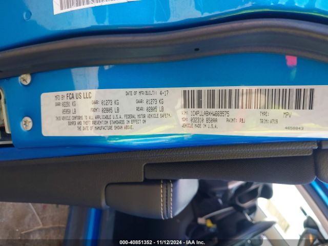 1C4PJLABXHW669575 Jeep Cherokee Altitude Fwd