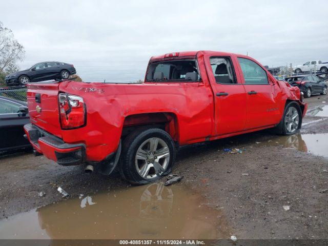 1GCVKPEC7JZ236153 Chevrolet Silverado 1500 Custom