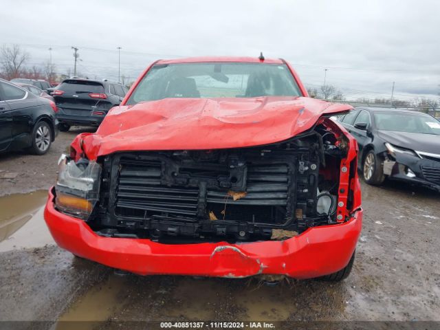 1GCVKPEC7JZ236153 Chevrolet Silverado 1500 Custom