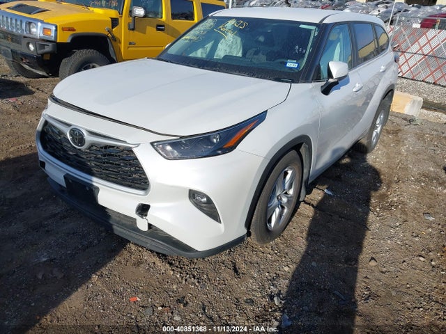 5TDKDRBH0RS534761 Toyota Highlander Le