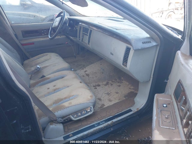 1993 CADILLAC FLEETWOOD 1G6DW5270PR709673 Photo 4