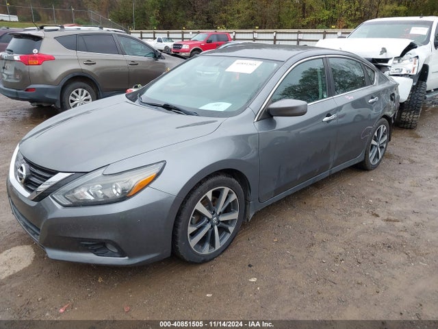 Nissan Altima 2.5 Sr 2017 1N4AL3AP4HC283043 Image 2
