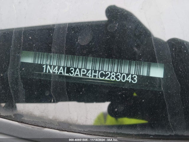 Nissan Altima 2.5 Sr 2017 1N4AL3AP4HC283043 Image 9