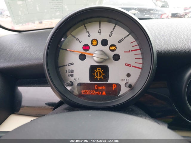 2012 MINI COOPER CLUBMAN WMWZF3C53CT489220 Photo 6