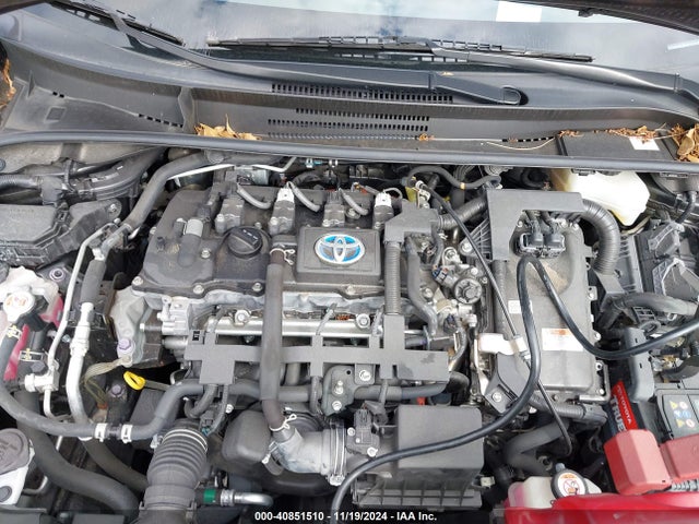 Toyota Corolla Hybrid Le 2021 JTDEAMDE2MJ011016 Image 10