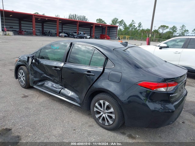Toyota Corolla Hybrid Le 2021 JTDEAMDE2MJ011016 Image 3