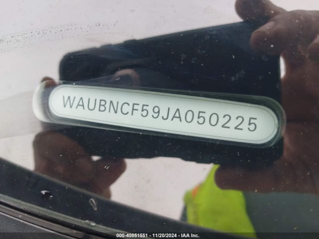 WAUBNCF59JA050225 Audi A5 2.0t Premium