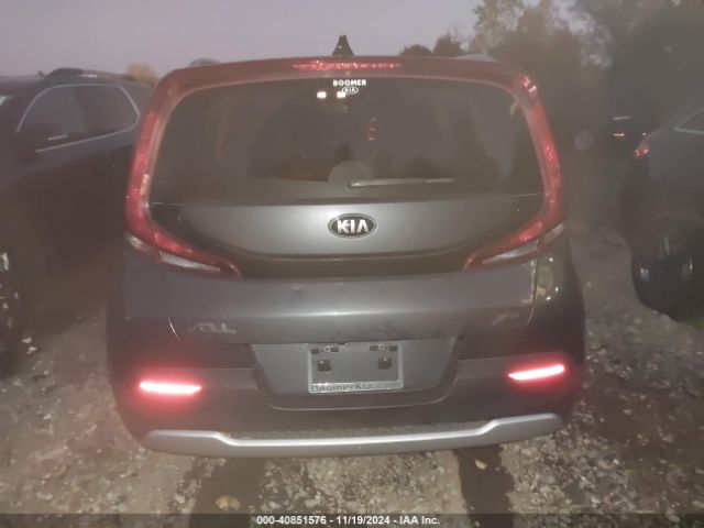 KNDJ23AUXM7738029 KIA Soul X-line