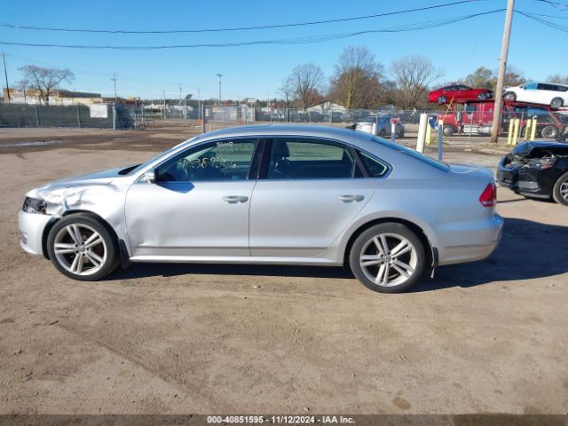 1VWBV7A32FC085780 Volkswagen Passat 2.0l Tdi Se