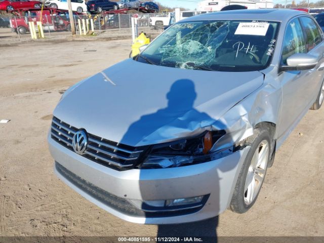 1VWBV7A32FC085780 Volkswagen Passat 2.0l Tdi Se