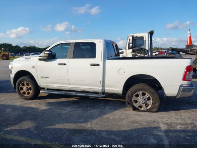 3C6UR5DL9RG285645 RAM 2500 Big Horn  4x4 6'4 Box