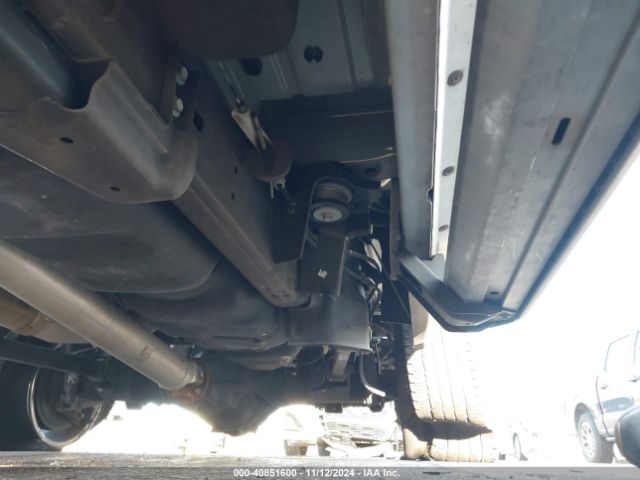3C6UR5DL9RG285645 RAM 2500 Big Horn  4x4 6'4 Box