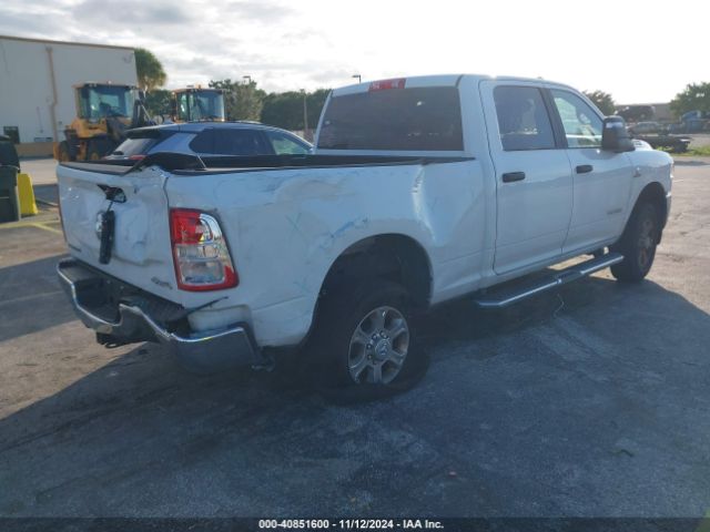 3C6UR5DL9RG285645 RAM 2500 Big Horn  4x4 6'4 Box