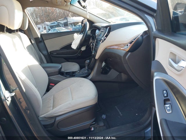 KM8SMDHF0GU133191 Hyundai Santa Fe Se