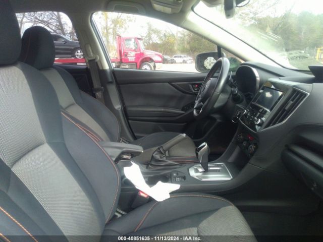 JF2GTAEC0KH319077 Subaru Crosstrek 2.0i Premium